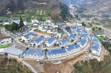 昂扬精神 | 山坳里重燃的灯火：汉源马烈乡灾后重建项目